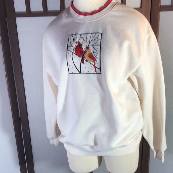 Sweatshirt with a cardinal couple on a branch with red sequins, sz med. - Picture 2 of 10